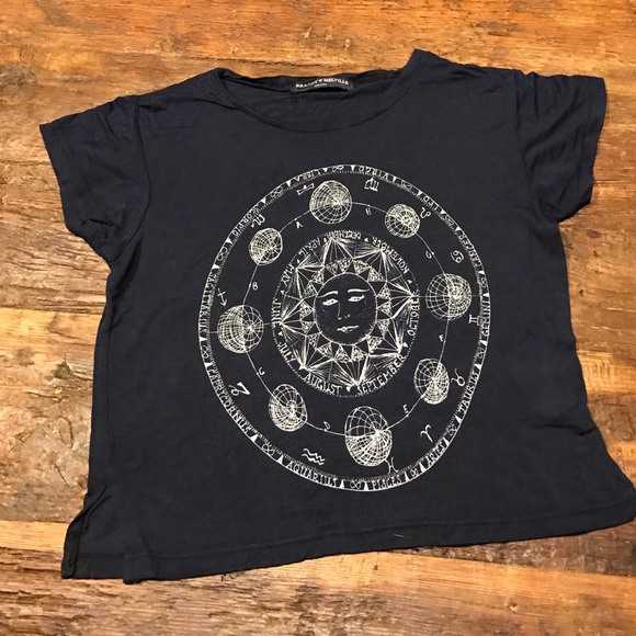 Brandy Melville cropped Zodiac tee