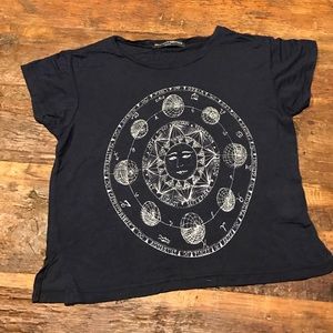 Brandy Melville cropped Zodiac tee