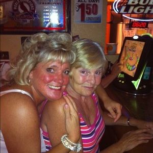 Meet your Posher, Lori