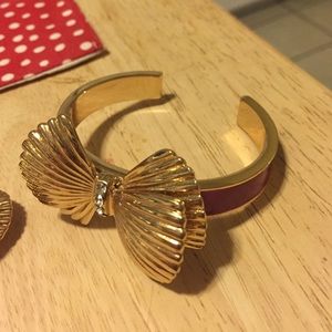 Lilly Pulitzer Jewelry - Lilly Pulitzer Bow bracelet & Ring set! Lilly Pulitzer Jewelry - Lilly Pulitzer Bow bracelet & Ring set!