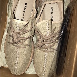 Oxford tan yeezy 350 size 10 men