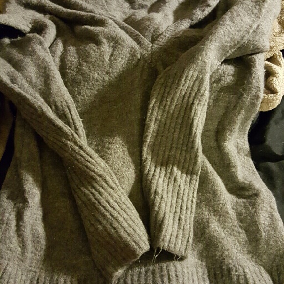 Sweater - Picture 2 of 2