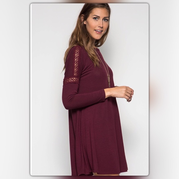 The Jenna Collection Lace Trim Dress - Picture 2 of 4