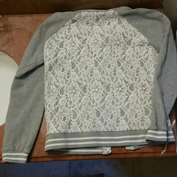 Modern/elegant jacket - Picture 4 of 4