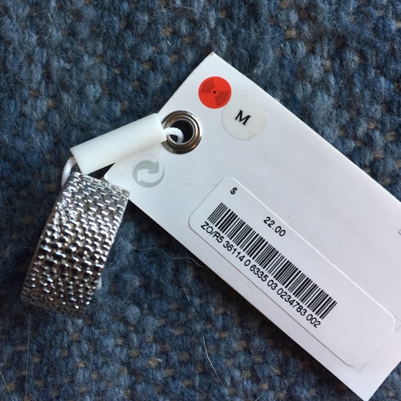 & Other Stories Reptile Effect Ring - Picture 3 of 4