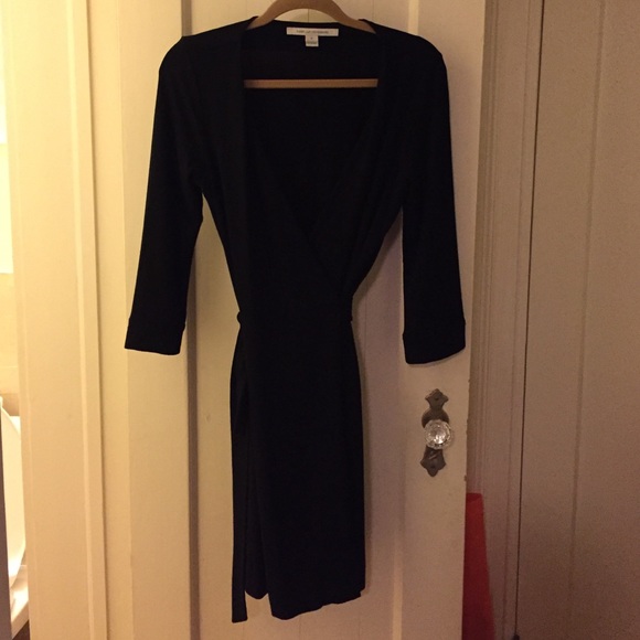 Diane Von Furstenberg 3/4 length sleeve wrap dress