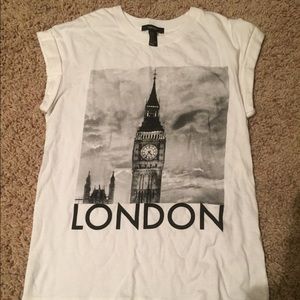 Forever 21 graphic tshirt