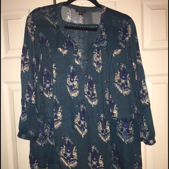 Lucky Brand Woven/Knit 3/4 sleeve top w/slit back