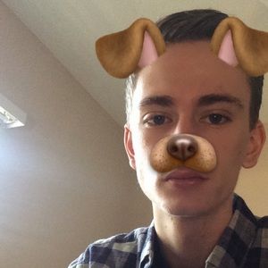 Meet your Posher, Derek