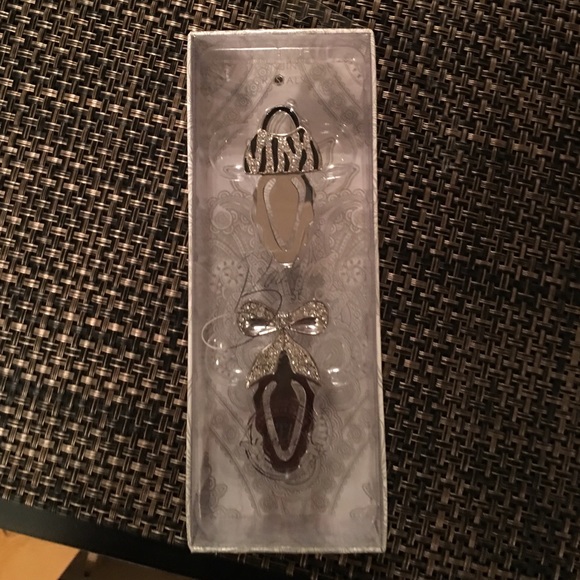 Book markers