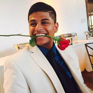 Meet your Posher, Wahab