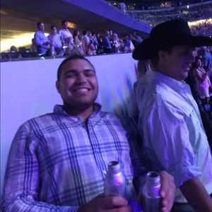 Meet your Posher, Keirles