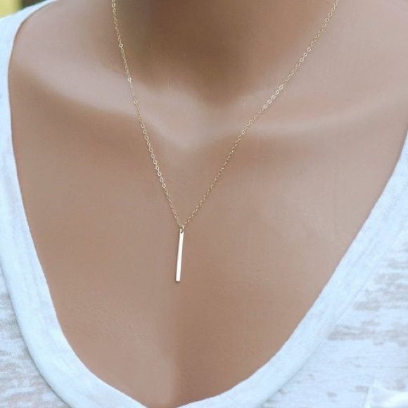 ✨1 left! ✨ Minimalist Gold Bar Necklace - Picture 3 of 4