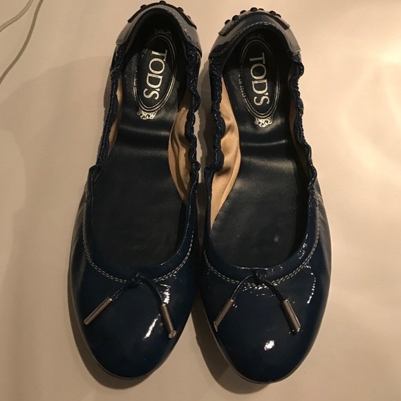 Tod's blue patent leather ballet shoes