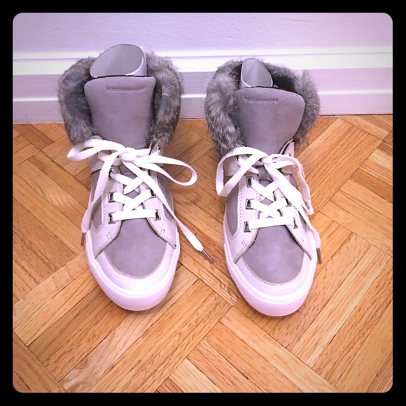 Rebecca Minkoff "Shiloh Rabbi" fur sneakers sz 8