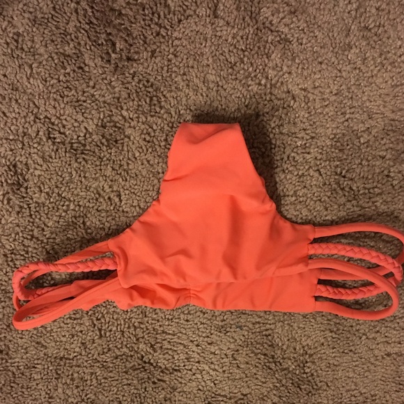 Posh Pua thong bikini bottoms