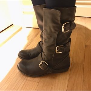 Black leather mid length buckle boots size 6