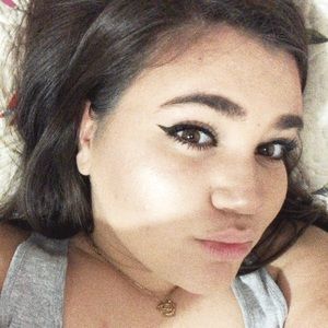 Meet your Posher, Daniela