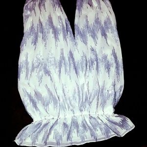 Robbi and Nikki cinched waist top