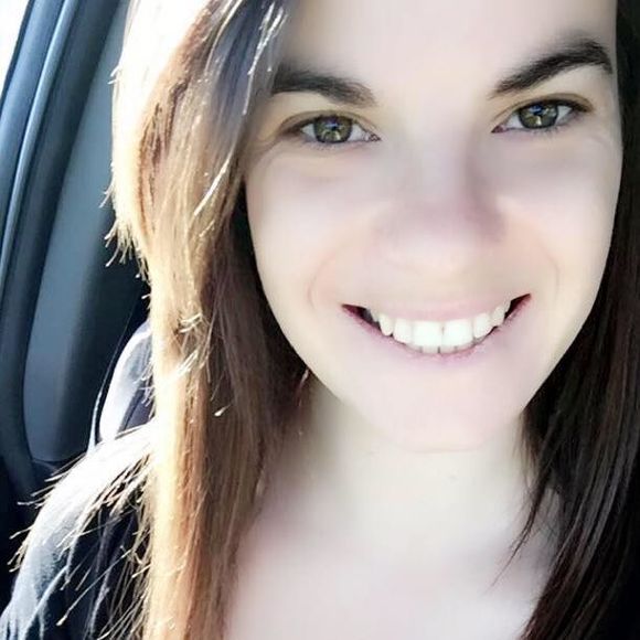 Meet your Posher, Cecilee