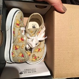 Disney limited Vans