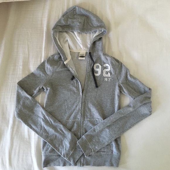 Vintage Abercrombie & Fitch grey hoodie