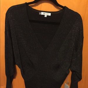 Jennifer Lopez black sweater