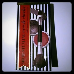 **HP** BARE MINERALS 3PC SHOW STEALING EYES&CHEEKS