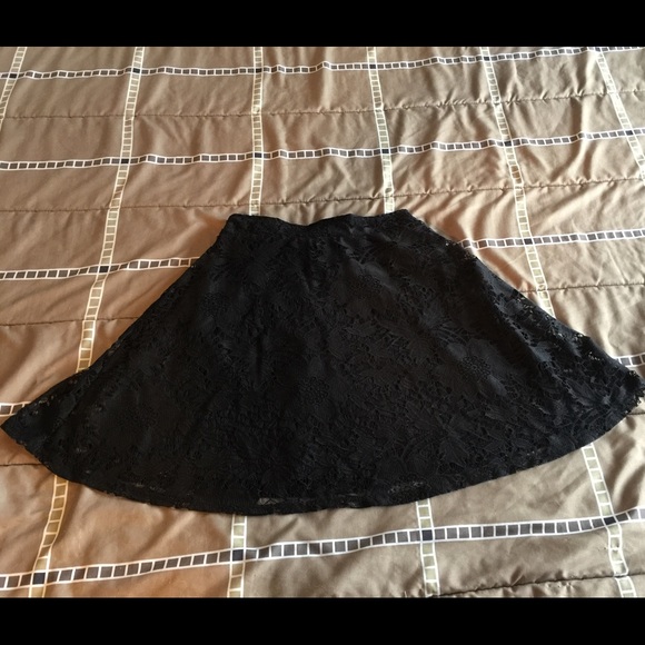 Black lace skirt Sz S