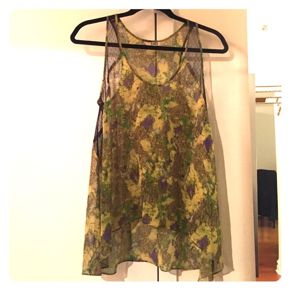 BB DAKOTA SHEER PATTERNED TANK