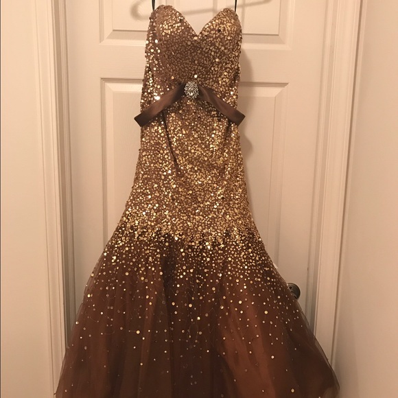 Camille la vie strapless dress