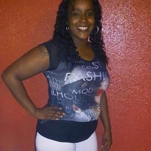 Meet your Posher, Latoya