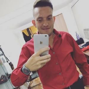 Meet your Posher, Robert