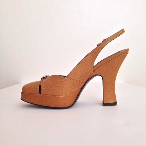 ‼️SOLD‼️ NIB [Prada] Retro Peep Toe Platform Heels - Picture 6 of 8