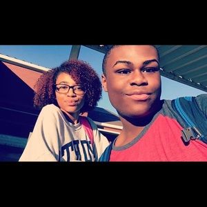 Meet your Posher, Layla