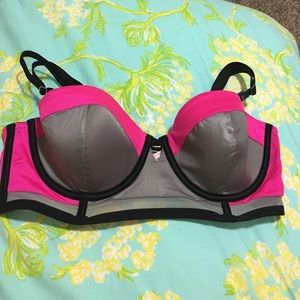 Victoria's Secret Demi Style Long Lined Bra