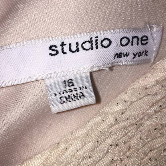 Sparkley dress - Picture 3 of 4