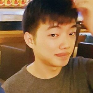 Meet your Posher, Gwansoo isaac