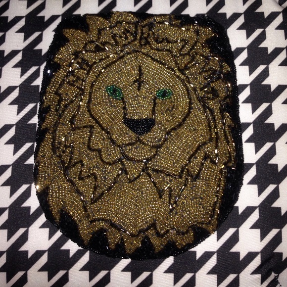 Fully Beaded Lion clutch with optional strap