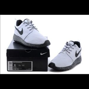 Meet your Posher, Sabrina