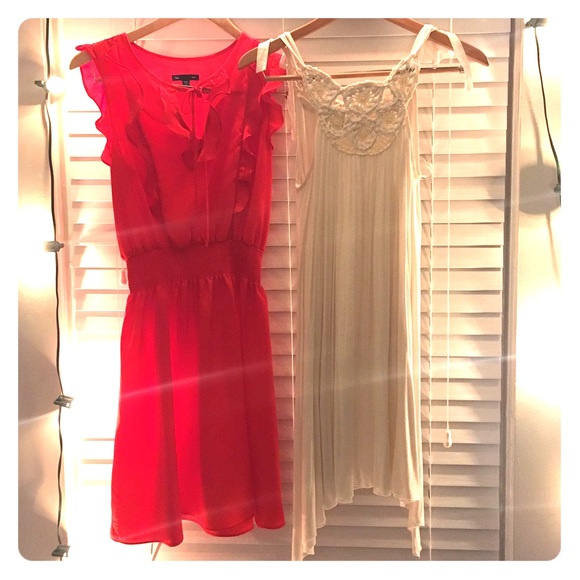 BUNDLE DRESSES! - Picture 1 of 2