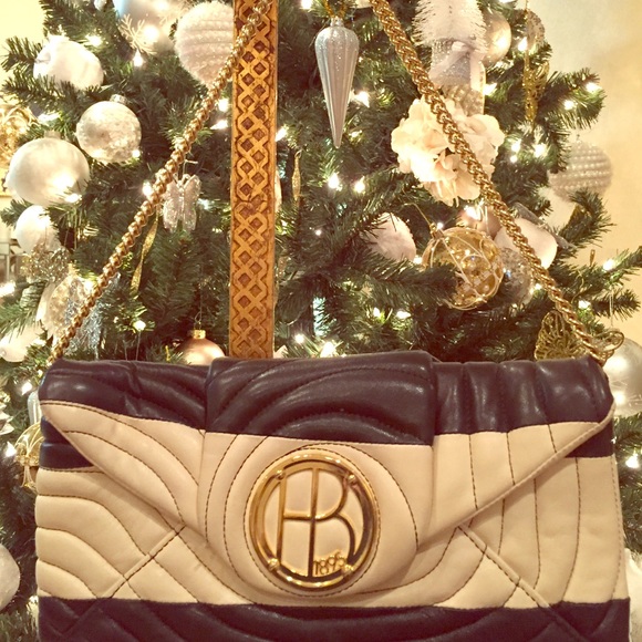 REDUCED! Henri Bendel clutch w/ original dust bag!