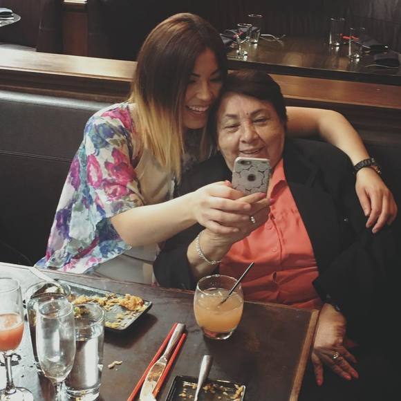 Meet your Posher, Tan