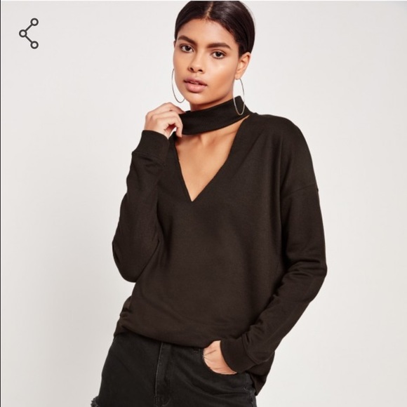 Brown vneck choker sweater