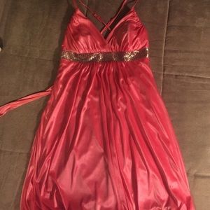 Pink dress perfect for homecoming for prom