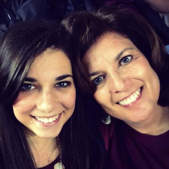 Meet your Posher, Cheryl - Picture 1 of 1