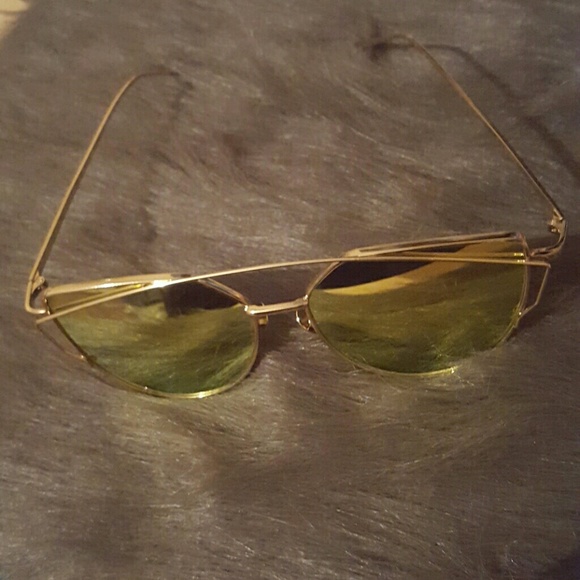 Cat Eye mirrored sunglasses - Picture 2 of 2