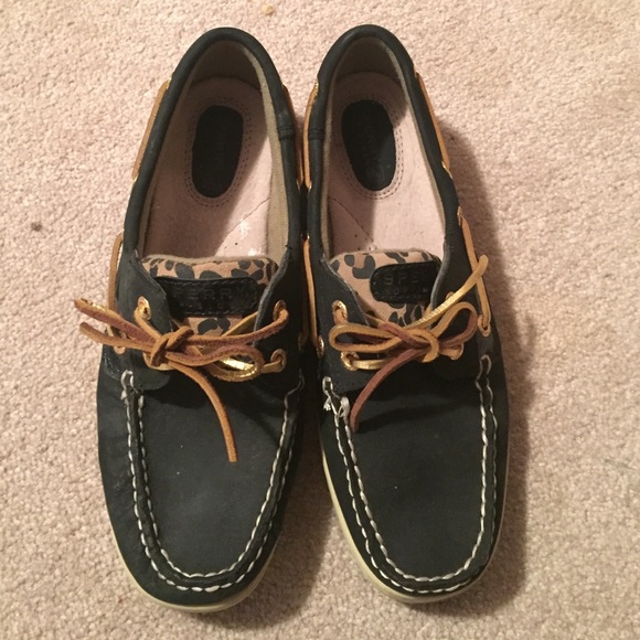SPERRY boat shoes