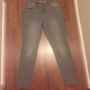 Old Navy Rockstar Gray Skinny Jeans