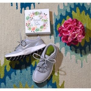 SALE ** Like new Nike running shoes!